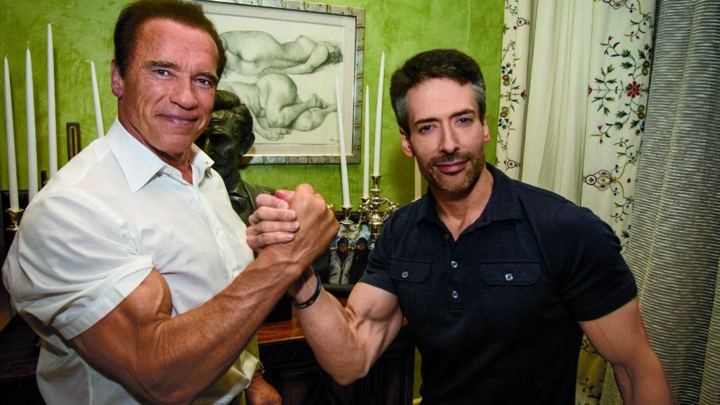 arnold-shawn-handshake.jpg